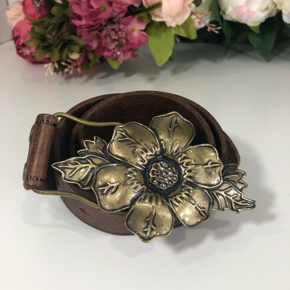 A&F Brown Leather Belt Bronze Floral Buckle S/M